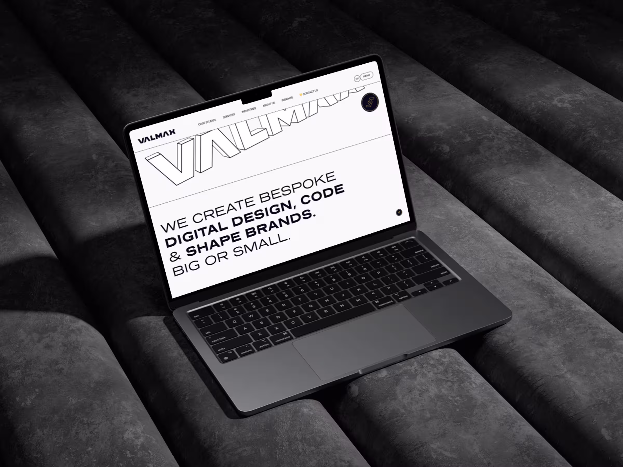 The interface of Valmax Design Agency